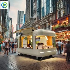 중국 여행용 이동식 트레일러 캠핑카 카라반 푸드트럭 (주방 설비 완비)