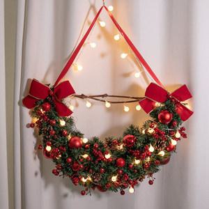 크리스마스 가랜드 벽장식 LED 스칼렛 65cm 소품 벽걸이 데코 행사 촬영