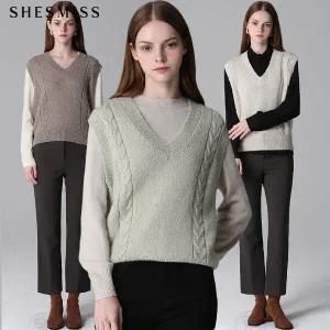 [쉬즈미스(SHESMISS)] 브이넥 꼬임 니트 베스트 (택가격:168000원)
