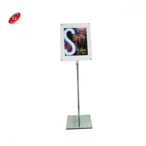 포스터스탠드A4 다보형 흰색 크롬도금