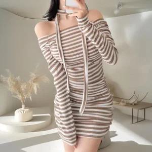 여자 스트라이프 셔링 오프숄더 미니 원피스