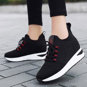 베리슈 여성 발편한 7cm 속굽 니트 삭스 키높이운동화 스니커즈 사계절 워킹화 스탠딩화