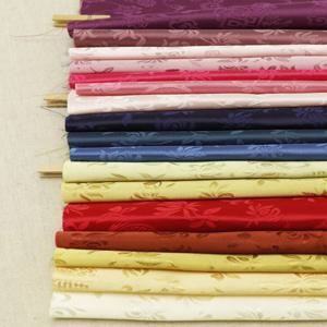 한복천 양단 구름 견 한복지