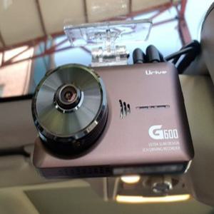 무상장착포함 유라이브 G600 블랙박스 32G UC-5300P