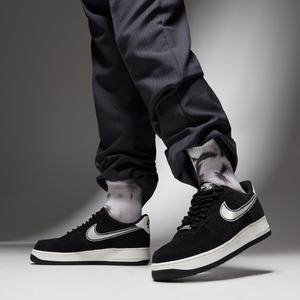 나이키 에어포스 1 07 LV8 블랙 HJ4465-001