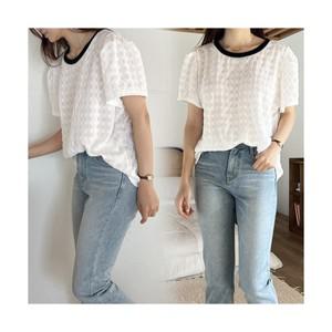 빅사이즈여성의류 라라 텍스쳐 배색 반팔 블라우스 여름 스카시 엠보 셔링 퍼프소매 티셔츠 66-110