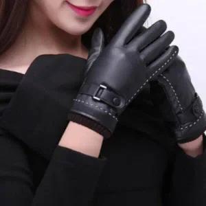 /신상오픈런 여성용 겨울용 스마트 터치 블랙 퍼 안감 장갑
