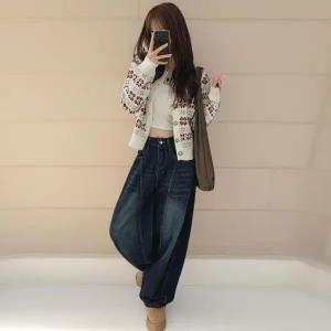 [하프클럽/]여성 겨울 노르딕 디자인 노카라 버튼 니트 cardigan