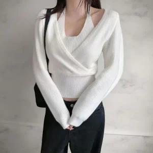 [하프클럽/]여성 홀터넥 골지 나시 레이어드 랩 크롭 니트