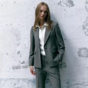 [하프클럽/S쏠레지아]에스쏠레지아 원버튼 피크드 카라 싱글자켓 SOOAWJK510