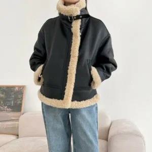 여성 두꺼운 인조퍼 내피 하이넥 무스탕 자켓