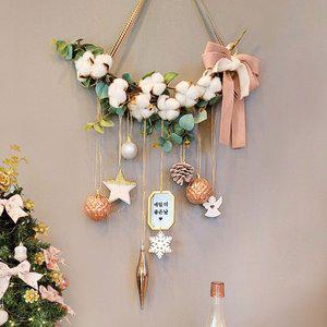 [더원스토리]핑크롤리리스 크리스마스 트리 장식 소품 리스 전구