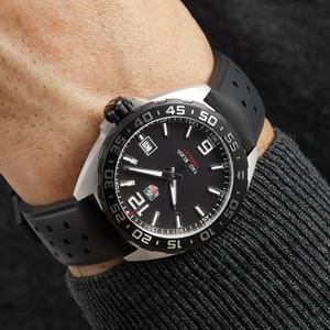 태그호이어 포뮬러1 데이트 남성 우레탄시계 WAZ1110.FT8023