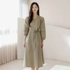 [시크라인] 멜리언 하트넥 절개 플레어 원피스