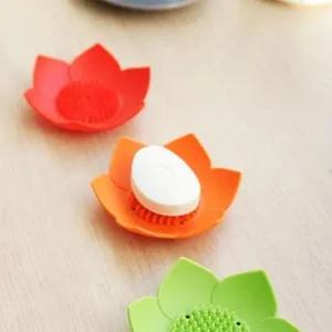 물빠짐 구멍이 있어 편리한 연꽃 비누받침 컬러풀 실리콘비누받침 연꽃비누받침 꽃잎비누받침