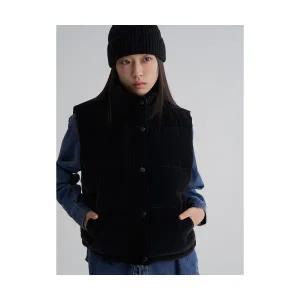 에잇세컨즈 8SECONDS 글로시 패딩 베스트 블랙 355X38LY75 212763