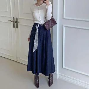 [하프클럽/]여성용 데님 롱스커트 벨트형 뒷밴딩 클래식 스카프 디자인