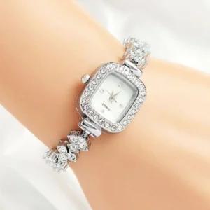 시계 철재 레나 실버 손시계 여자 사각액세서리 패션 여성 메탈트리 여자목 여성목 메탈목 우아한 아날로그