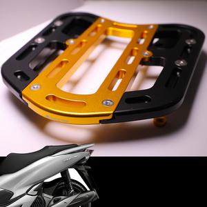 PCX 18년부터 칼라 리어 캐리어 탑박스 브라켓 바이커스 11365