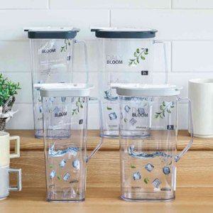 물병 넓은 타원 바디 뚜껑 투명 폴리프로필렌 2L