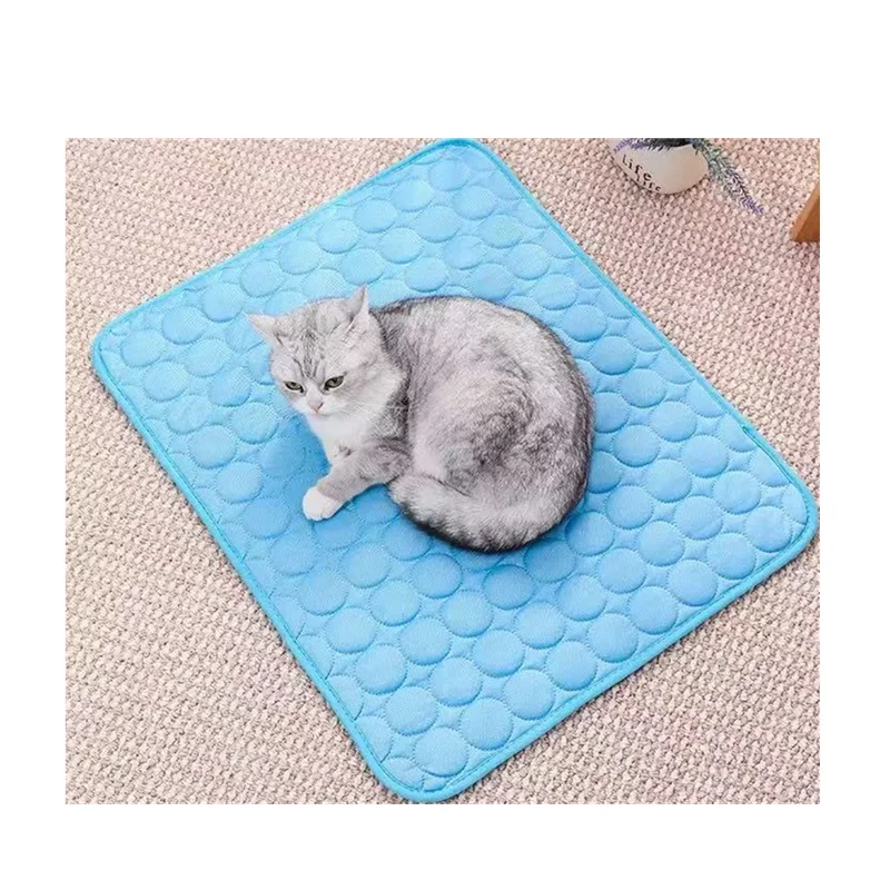 강아지 셀프 쿨링 매트 애완 고양이 쿨링 매트 및 애완 동물용 수면 패드 여름 쿨 패드 담요 세탁 가능 아이스 실크 통기성 매트