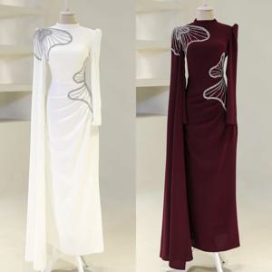 맞춤형 복잡한 매칭 저지 플리츠 아플리케 비즈 스팽글 스트레이트 하이 칼라 롱 드레스 맞춤형 행사 드레스