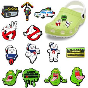 1-13pcs 고스트 버스 터즈 PVC 신발 매력 신발 매력 샌들 신발 액세서리 소년 소녀 DIY 신발 버클 맞는 생일 선물