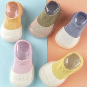 아기용 미끄럼 방지 실리콘 바닥 양말, 부드러운 밑창, 유아 신발, 1 쌍