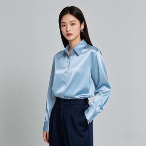 한국 세련된 오피스 레이디의 새틴 셔츠 매칭 우아한 여성 블라우스 2025 여름 신작 여성 셔츠 & 블라우스 트렌드 탑