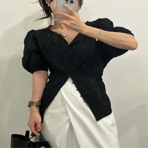 시크한 여름 셔츠 여성용 라운드 넥 버블 슬리브 블라우스 레이스 허리 조임끈 앞면 묶음 에이지리스 패션 봄 가을