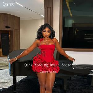 Qanz 레드 생일 드레스 Baddie Black Girl 홀터넥 넥 미니 댄스 파티 드레스 Sweertheart Ruffles 웨딩 파티 드레스 맞춤형