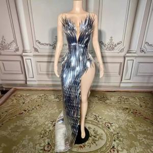 Singer Noble 화려한 섹시한 중공업 렌즈 하이 스플릿 반짝 이는 공연 무대 의류 여성 Vestidos Para Festas Luxuosas