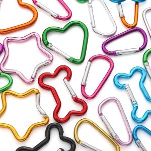 1 Pc Carabiner Rock 알루미늄 마운틴 버클 스타/하트/D/뼈 모양 잠금 걸쇠 키 체인 다기능 도구 보석 결과