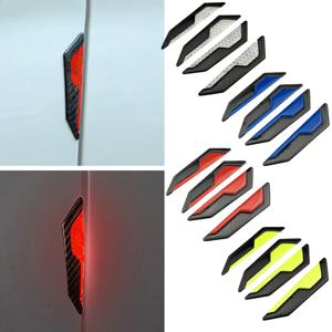 4PCS 자동차 도어 충돌 방지 스트립 바디 스티커 반사 경고 스티커 장식 스크래치 방지 수정 된 유니버설