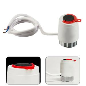 230v 바닥 난방 액추에이터 전기 열 액추에이터 라디에이터 50Hz 2w 110N IP54 전기 난방 홈 확장 밸브
