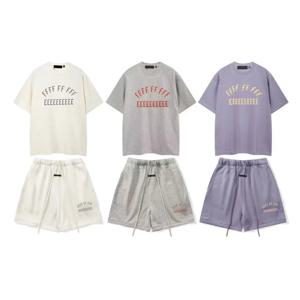 FW24 트렌디 브랜드 남성 반팔 클래식 디자인 가슴 아치 편지 로고 티셔츠 하이 스트리트 커플 조끼 탑 반바지 세트