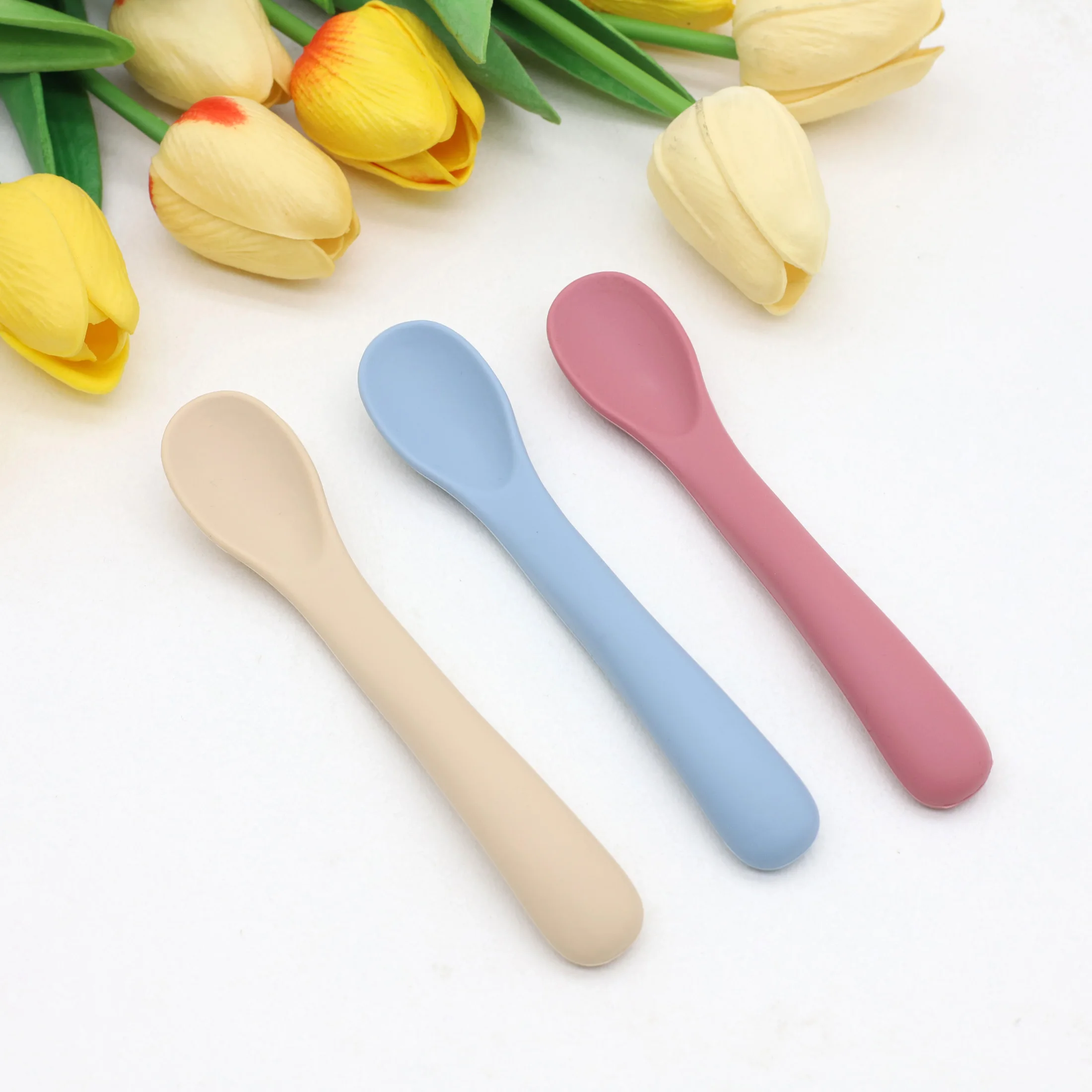 3pcs 아기 실리콘 부드러운 숟가락 가제트 먹이 비비 아기 용품 이유식 작은 숟가락