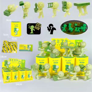 12pcs SMISKI 라이프 워커 시리즈 빛나는 인형 블라인드 박스 코너 장식 탁상 모델 크리스마스 장난감 서프라이즈 선물