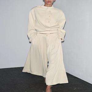 2025년 가을 신상 여성 버튼업 코트 8482 37 플리츠 미드 웨이스트 팬츠 7977823 72 전통 중국 스타일 의류