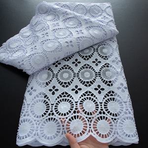 화이트 나이지리아 코드 레이스 원단 2025 고품질 5야드 아프리카 기퓌르 레이스 프랑스 수용성 레이스 원단 웨딩 의류용