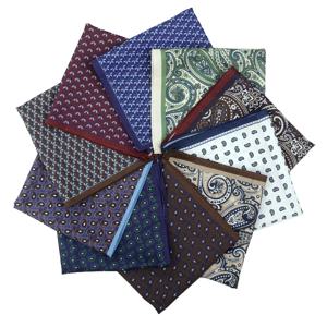 새로운 디자인 페이즐리 프린트 레트로 비즈니스 남성 포켓 스퀘어 손수건 정장 액세서리 핸키 브레스트 스카프 11.81인치 선물