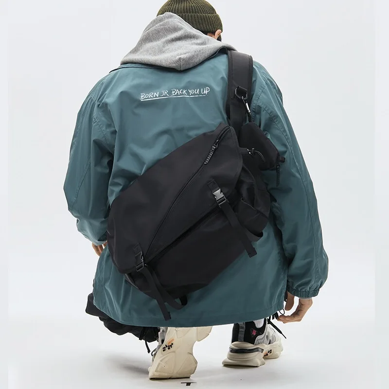 인과 나일론 어깨 남자 가방 일본 십대 학교 노트북 슬링 남자 가방 streetwear 여행 크로스 가방 메신저 가방 남성용