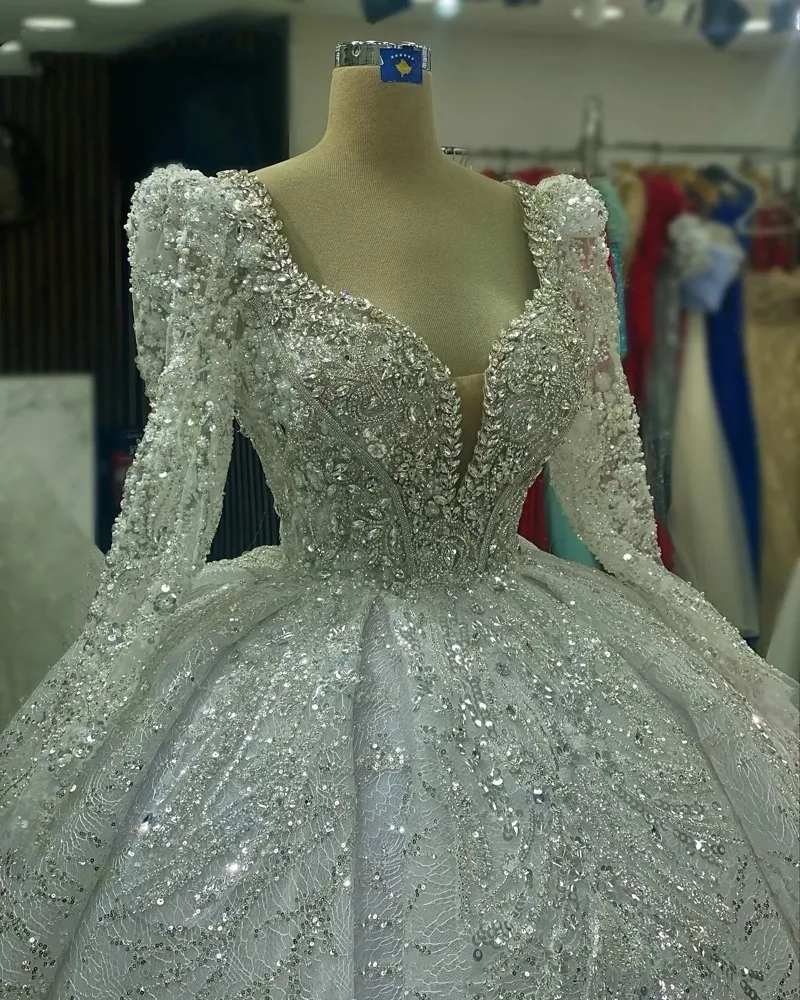 맞춤 제작된 고급 레이스 비즈 크리스탈 웨딩드레스 긴팔 무슬림 신부 드레스 로브 볼 가운 웨딩드레스