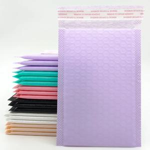 20PCS 다채로운 핑크 블랙 블루 버블 메일러 셀프 씰 포장 비즈니스 용품 패딩 충격 방지 봉투 우편 가방