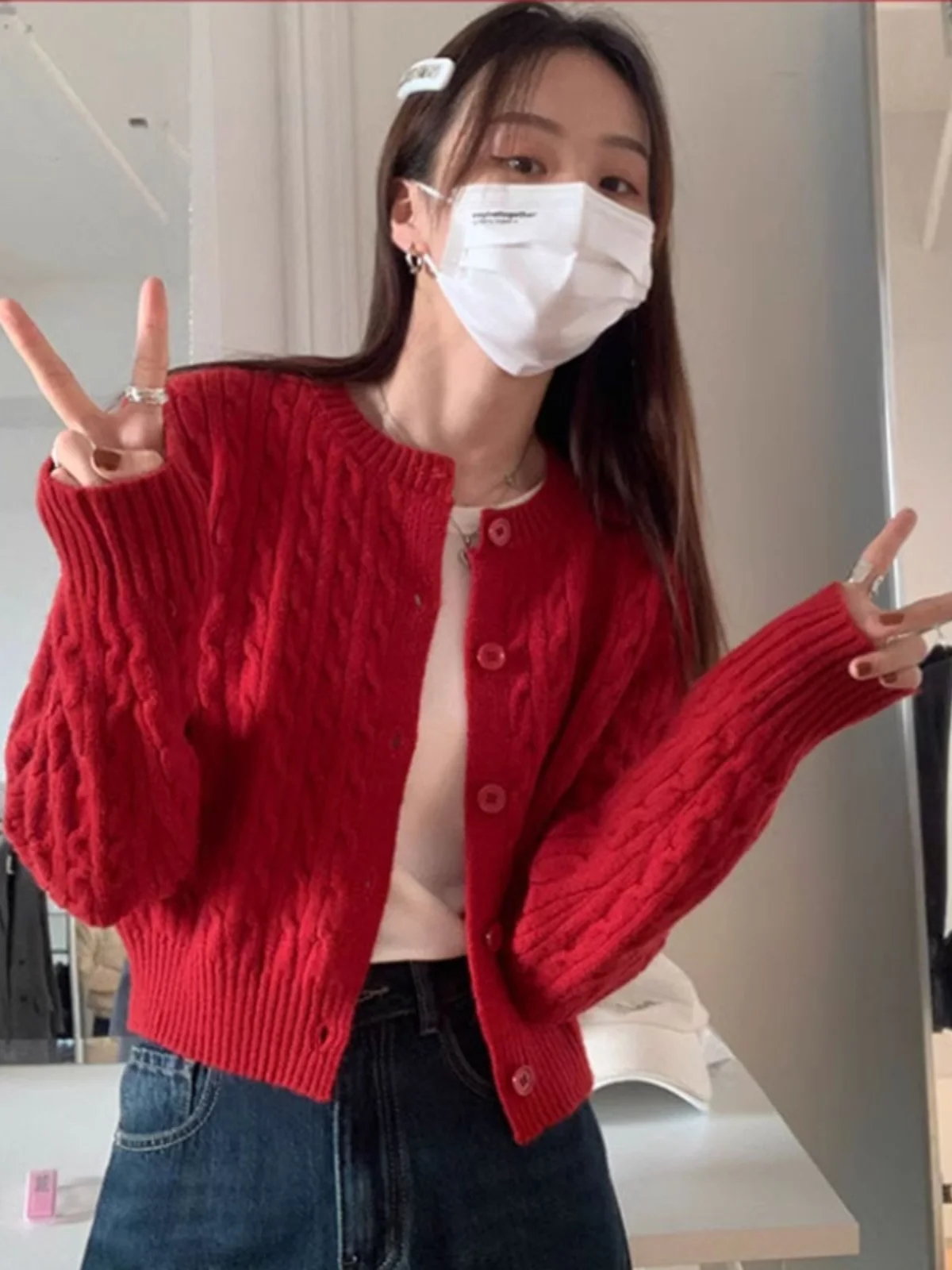 레트로 숏 니트 스웨터 코트 여성용 봄 가을 레드 니트 오픈 가디건 탑 니안 분위기 스몰 사이즈 트위스트 니트웨어