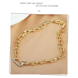 여성을 위한 맞춤형 라운드 다이아몬드가 박힌 수제 체인, 패셔너블한 스타일의 목걸이