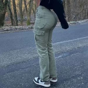 여성 높은 허리 높은 탄성 솔리드 청바지 2023 새로운 가을 청바지 여성 작업복 포켓 데님 스트레이트 레그 바지 카고 바지