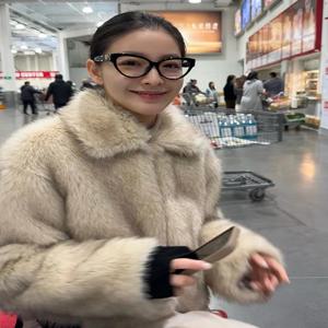 짧고 헐렁한 여우털 코트 여성 캐주얼 플러시 코튼 재킷 트렌디한 한국 스타일 두꺼운 버전 가을 겨울 신상품