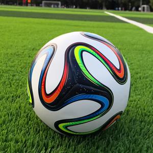축구공 사이즈 5 성인용 프로 경기용 공 이음매 없는 접착식 고탄성 야외 훈련용 축구공 PU 소프트 풋볼