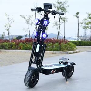 내구성 강화 업그레이드된 SK2 72V 8000W 13인치 광폭 타이어 최고의 전기 스쿠터 재고 / 72V 8000W / 13인치 광폭 타이어 / 40ah 배터리